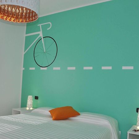 Lo Scoiattolo Piedmont Bike Hotel Pralormo Esterno foto