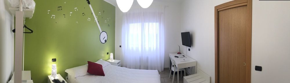 Lo Scoiattolo Piedmont Bike Hotel Pralormo Esterno foto