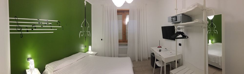 Lo Scoiattolo Piedmont Bike Hotel Pralormo Esterno foto